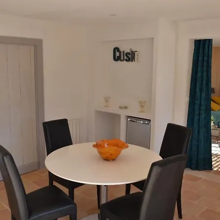 Apartment La Vigneraie